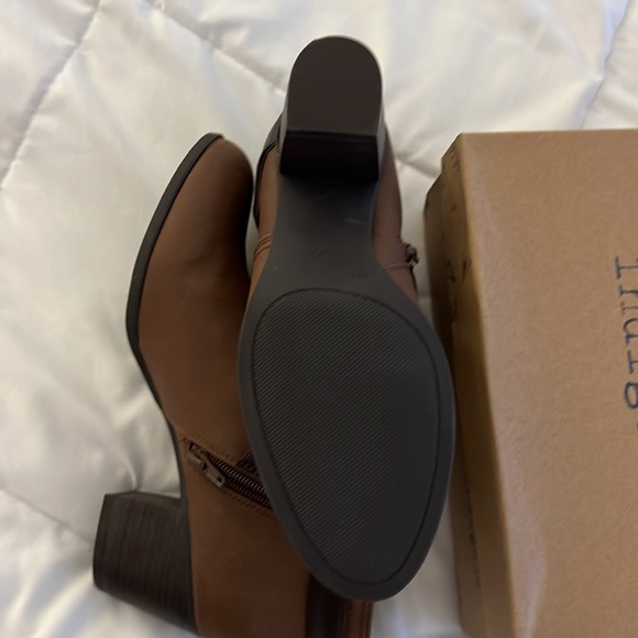 Indigo Rd Ankle Boots, brown size 10 - Picture 3 of 4